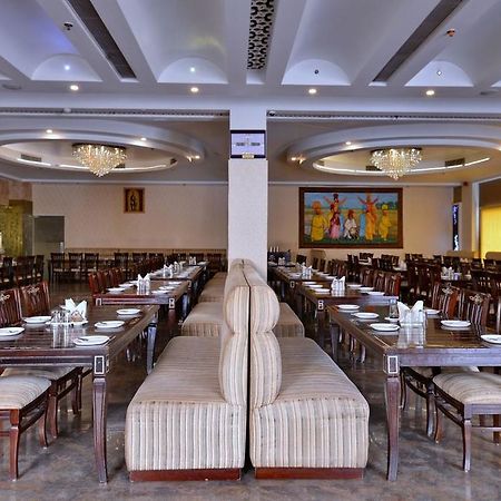 Jassons Sheesh Mahal Hotel Murthal Exterior foto