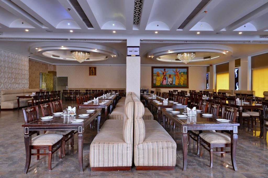 Jassons Sheesh Mahal Hotel Murthal Exterior foto